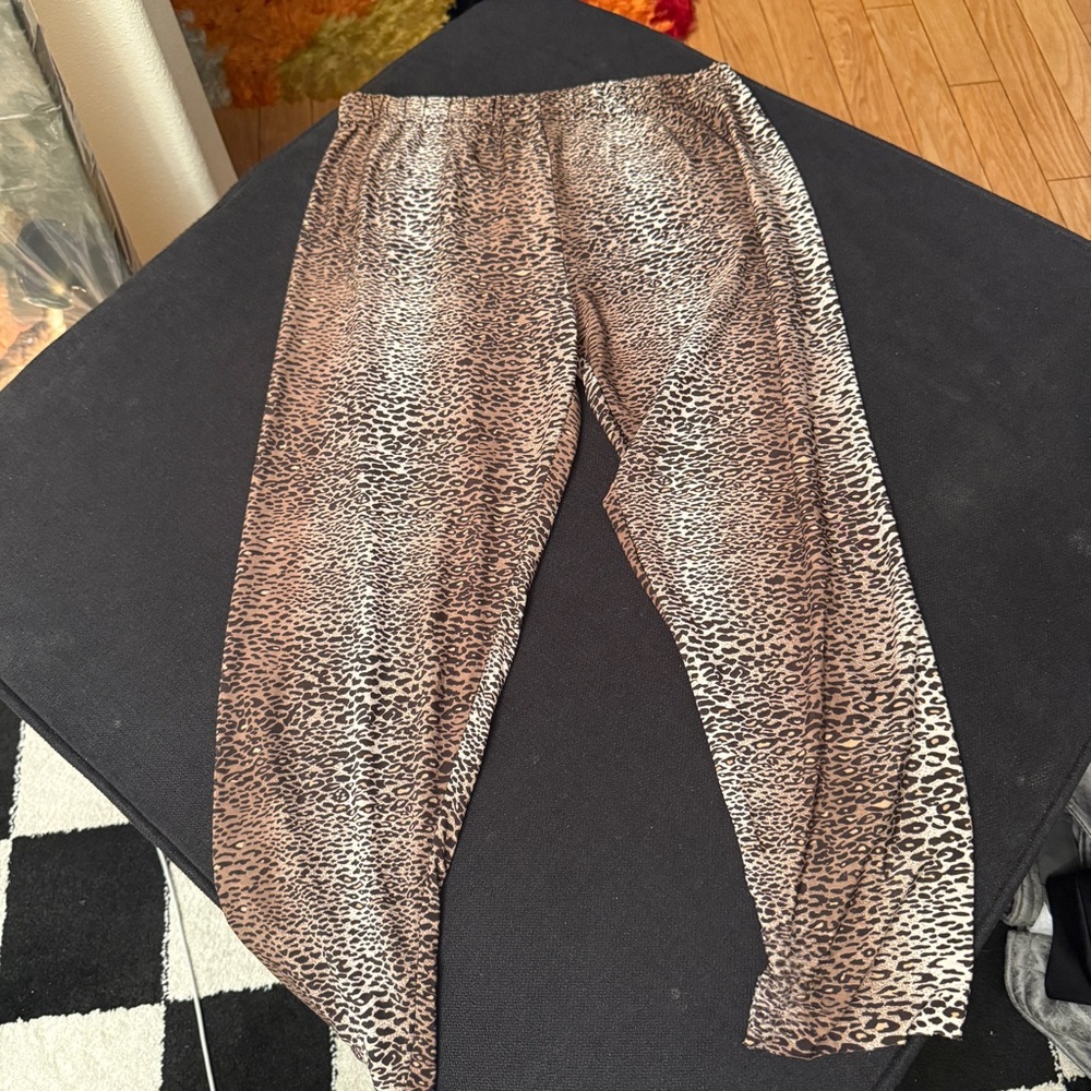 Semi sheer Leopard Print Capris